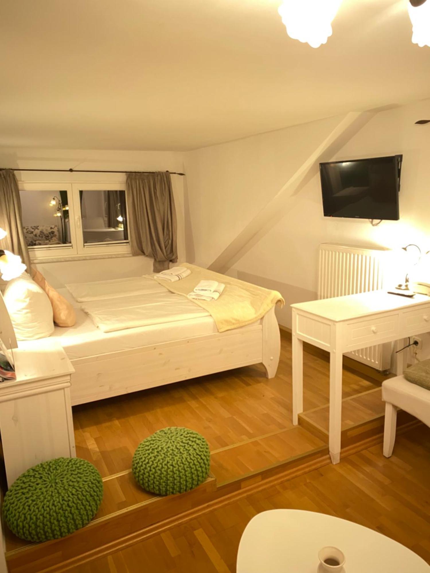 Panoramahotel Lilienstein Кенігштайн-ан-дер-Ельбе Номер фото